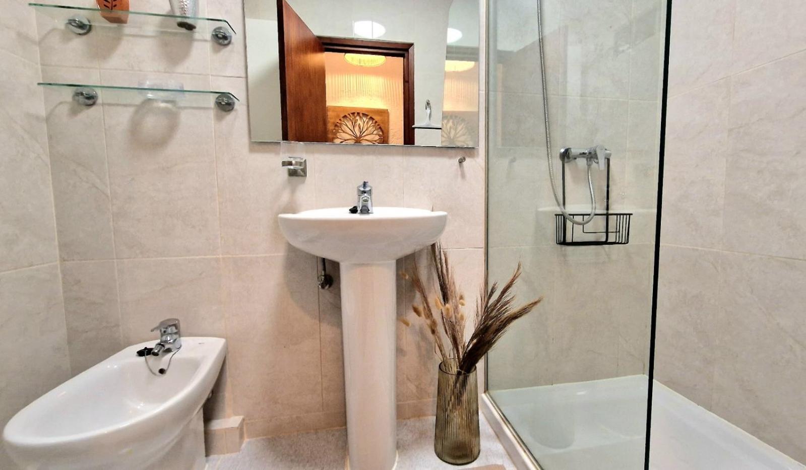 Casa Livia By Calpitality Villa เต็วลาดา ภายนอก รูปภาพ